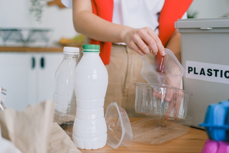 Nouvelles règles de consigne pour le recyclage des plastiques : ce que vous devez savoir