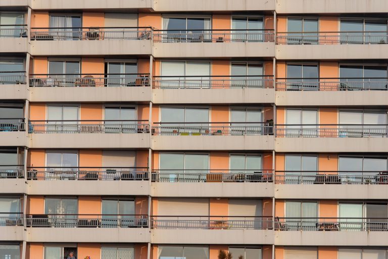 Comment faire face à l&rsquo;augmentation des prix des assurances habitation ?