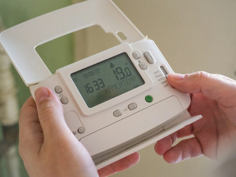 Dès cet hiver, économisez sur vos factures avec ces astuces chauffage