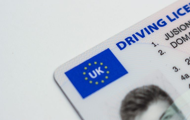 Permis rose en France : date limite imminente pour le remplacer
