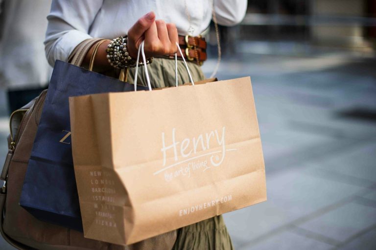 Dimanches de décembre : votre allié pour un shopping de Noël sans stress