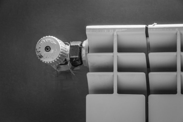 Votre radiateur ne chauffe pas assez ? Voici comment l’ajuster pour éviter le gaspillage !