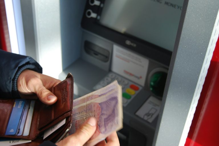 Découvert bancaire : ce qui change dès le 20 novembre pour votre budget